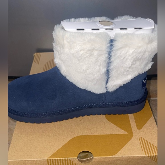 Koolaburra By UGG Women's Aubrei Mini Faux-Shearling Booties. New with box - Picture 8 of 15